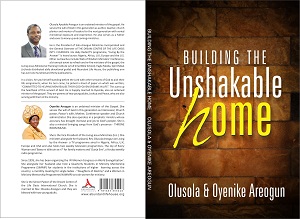 BUILDINGTHEUNSHAKEABLEHOMECOVER